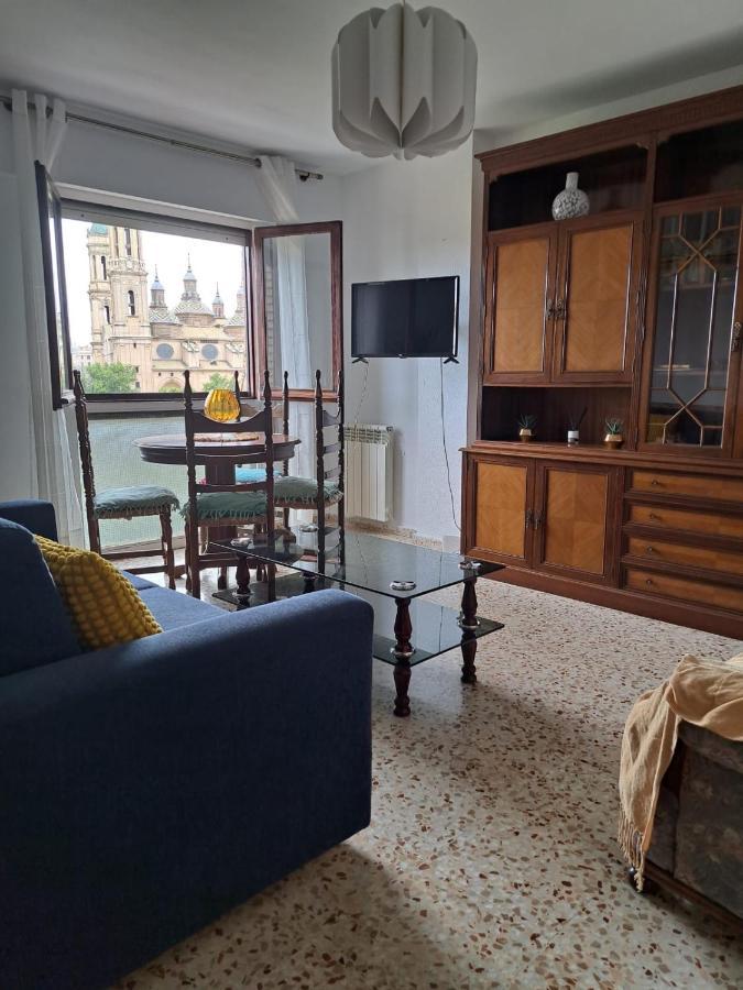 Apartamento Con Vistas Al Pilar Con Aparcamiento Privado Zaragoza Luaran gambar