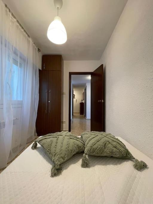 Apartamento Con Vistas Al Pilar Con Aparcamiento Privado Zaragoza Luaran gambar